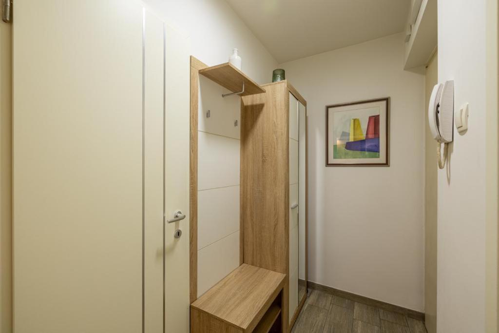 Central Apartment Josko - Combine Parking&Beach&Old Town Split Bagian luar foto
