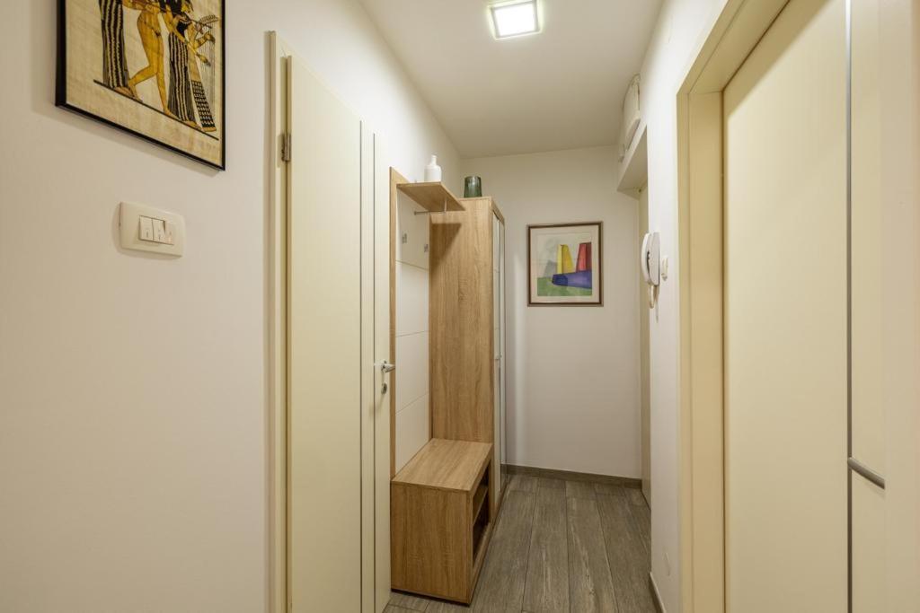 Central Apartment Josko - Combine Parking&Beach&Old Town Split Bagian luar foto